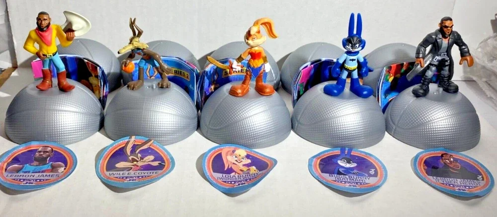 Space Jam - A New Legacy - Mystery Capsules - Series 2 Set of 5 Lebron James